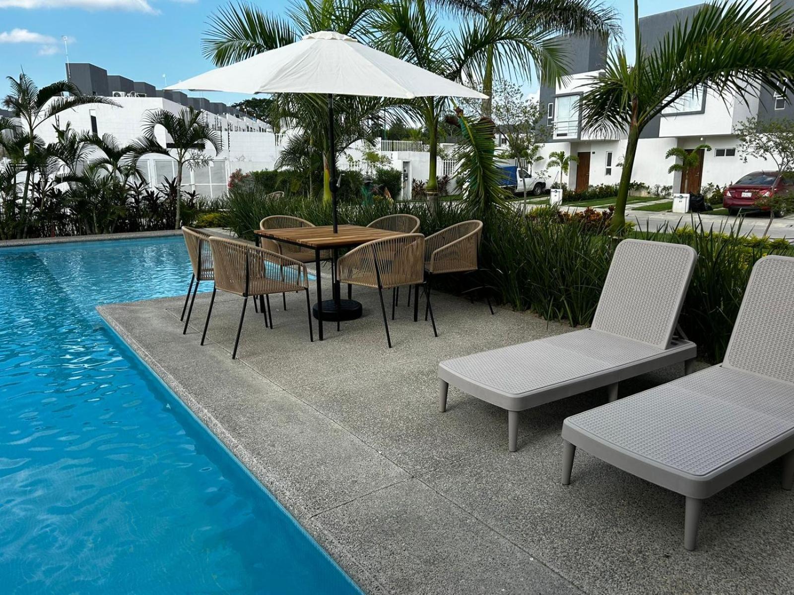 Casa Comoda Con Piscina Naranjo Extérieur photo
